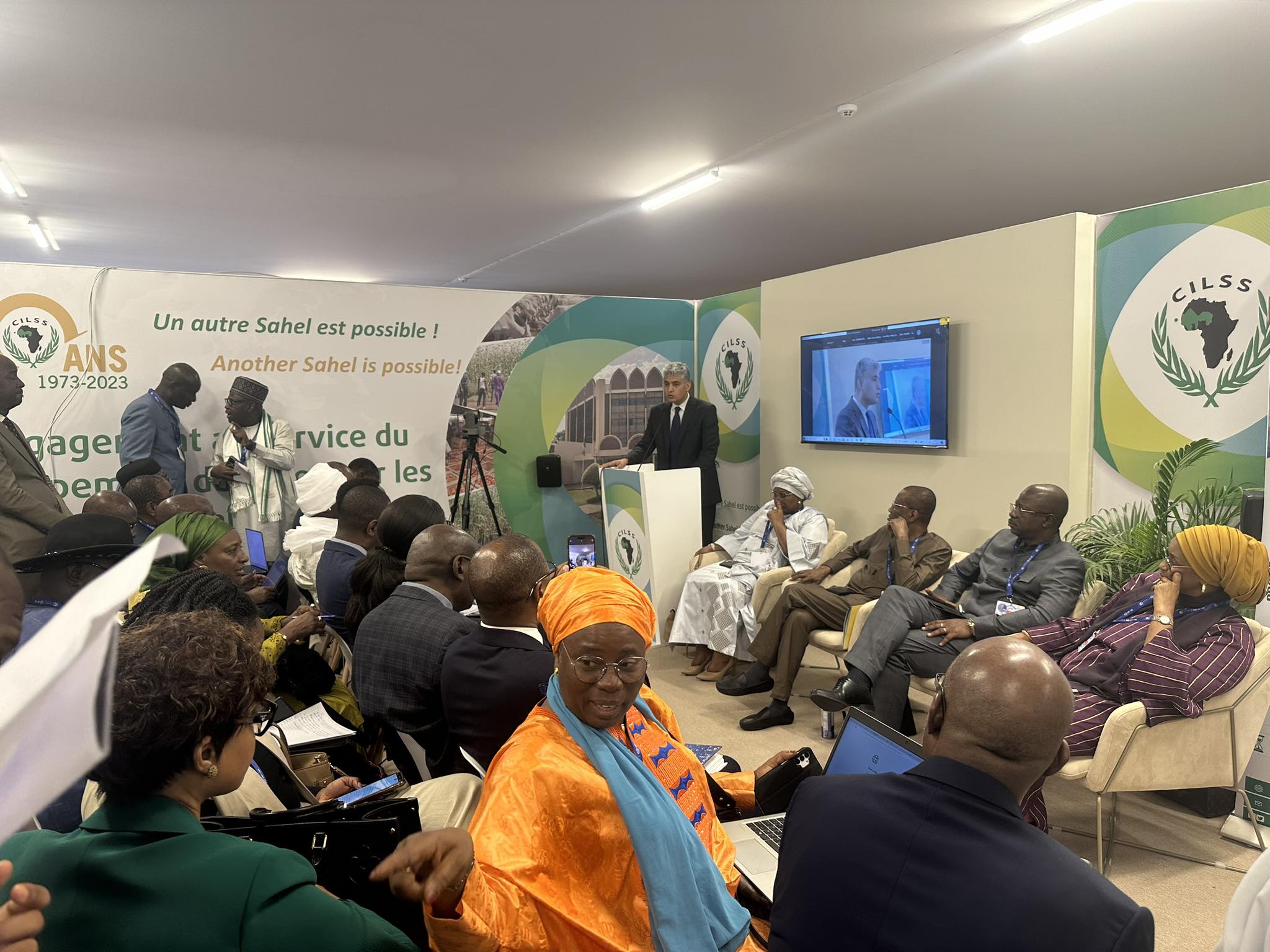At the COP28UAE, Mr. Nabil Ben Khatra, OSS Executive Secretary took part in the ministerial meeting on “Land Restoration and Resilience to Drought in the Sahel”