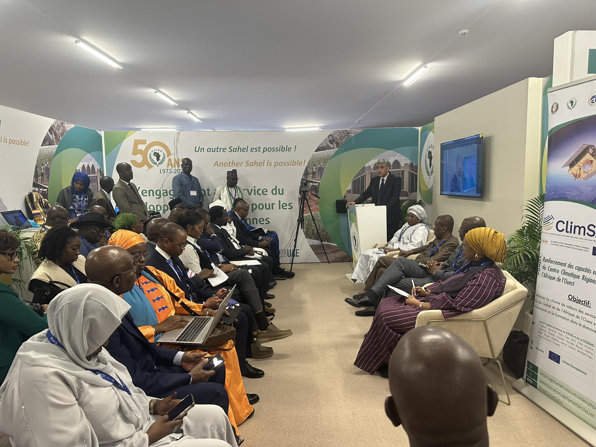 At the COP28UAE, Mr. Nabil Ben Khatra, OSS Executive Secretary took part in the ministerial meeting on “Land Restoration and Resilience to Drought in the Sahel”