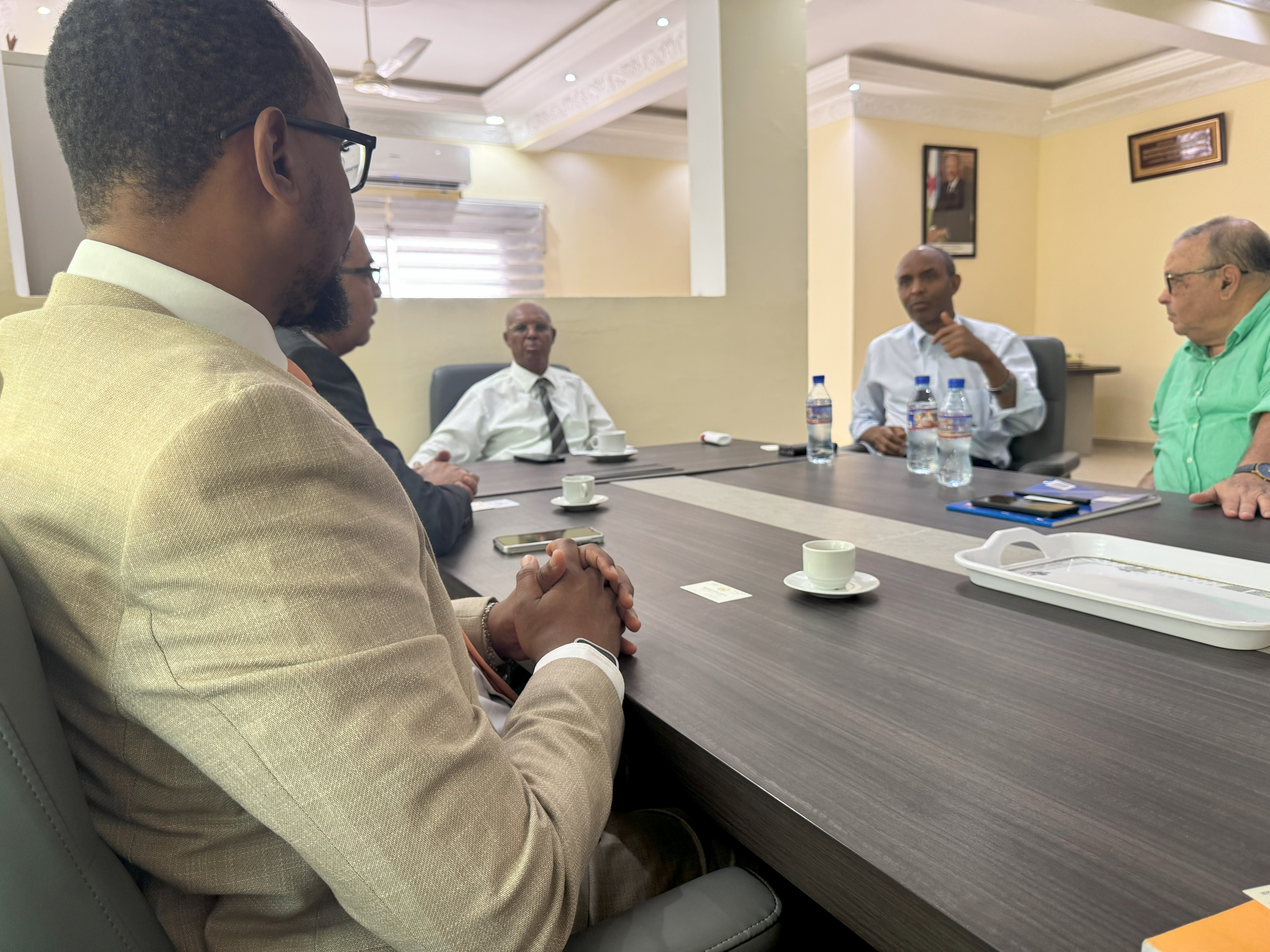 Visite de courtoisie au Ministre de l’Agriculture, de l’Eau, de l’Élevage, de la Pêche et des Ressources Halieutiques de Djibouti, 23 novembre 2024