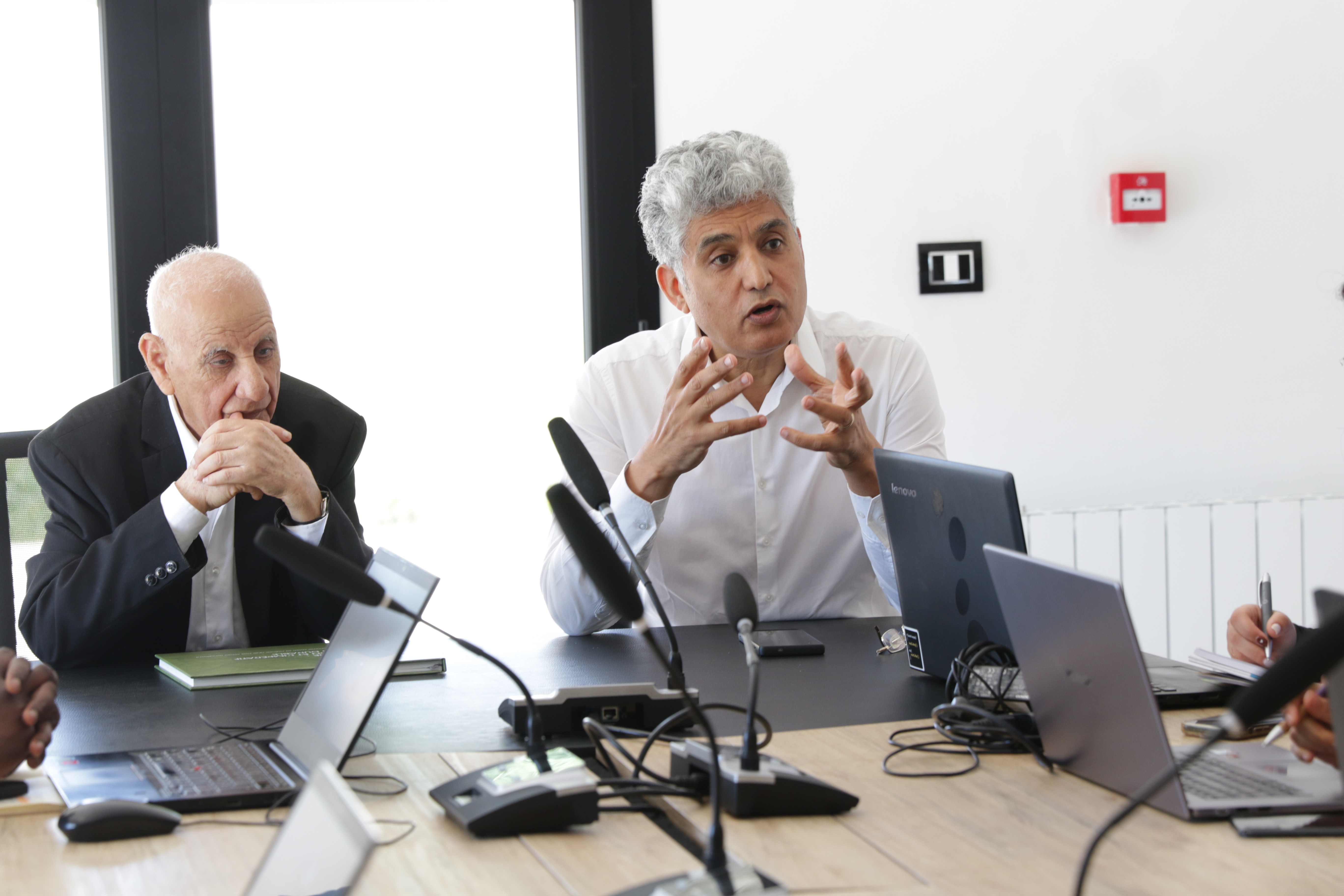 Discovering the "7 Saharas"  : Édouard Le Floch and his exceptional lecture at the OSS