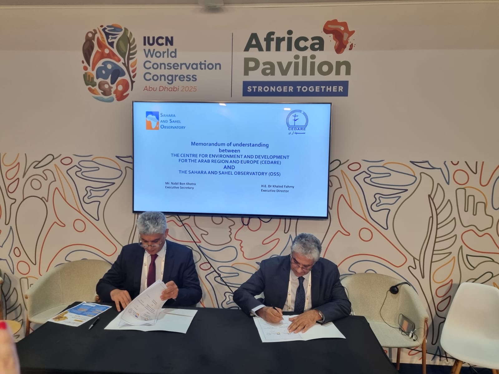 Un accord-cadre de coopération a été signé entre le CEDARE et l’Observatoire du Sahara et du Sahel - OSS