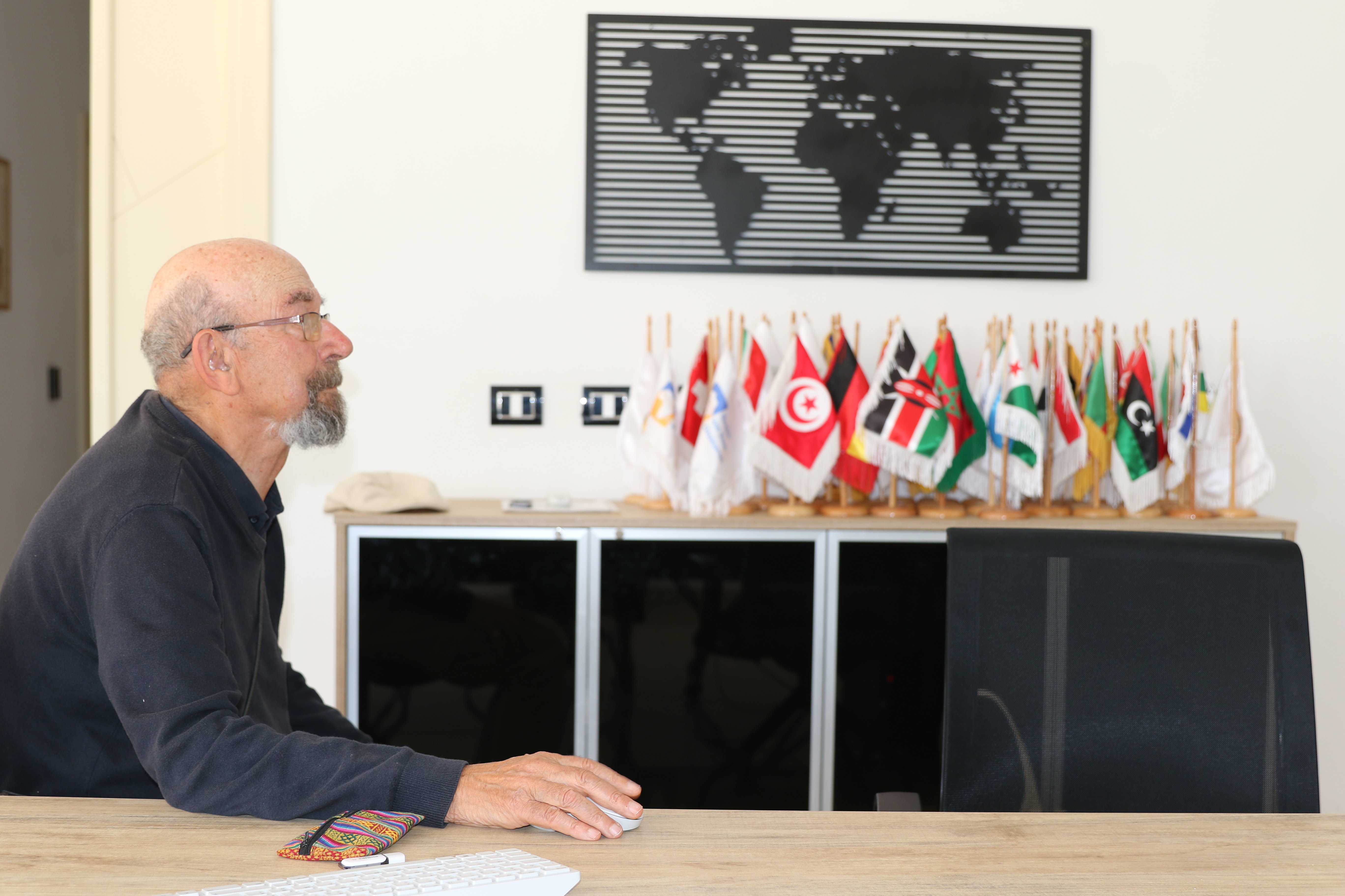 À la découverte des "7 Saharas" : une conférence exceptionnelle d’Édouard Le Floch à l’OSS